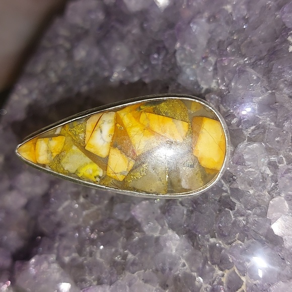 Brecciated Bumble Bee Jasper Teardrop Ring - Picture 4 of 8